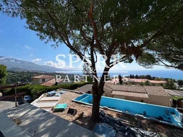 Maison à ROQUEBRUNE-CAP-MARTIN