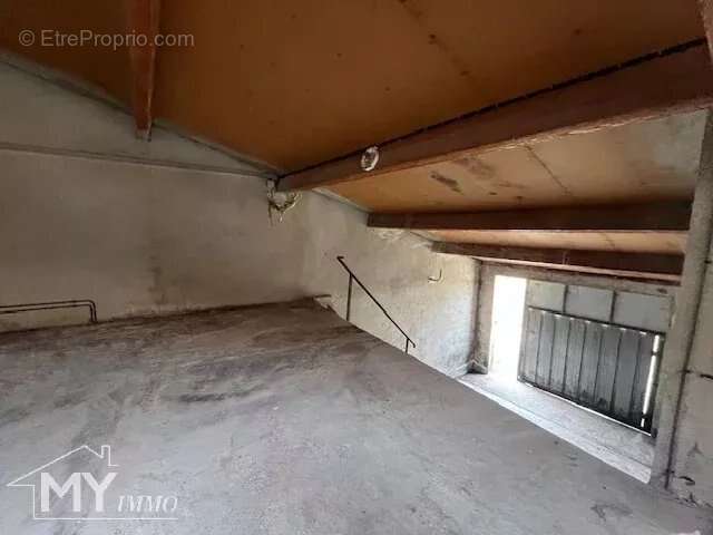 Maison à LAMOTHE-MONTRAVEL