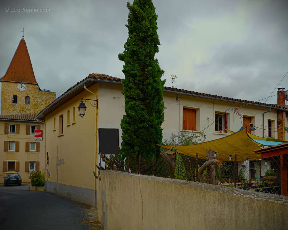 Appartement à CAMPAGNE-SUR-AUDE
