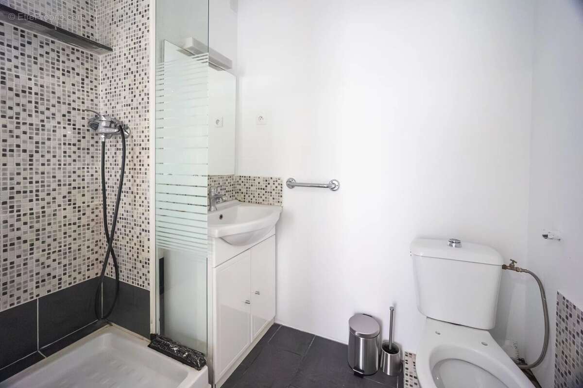 Appartement à MARSEILLE-6E