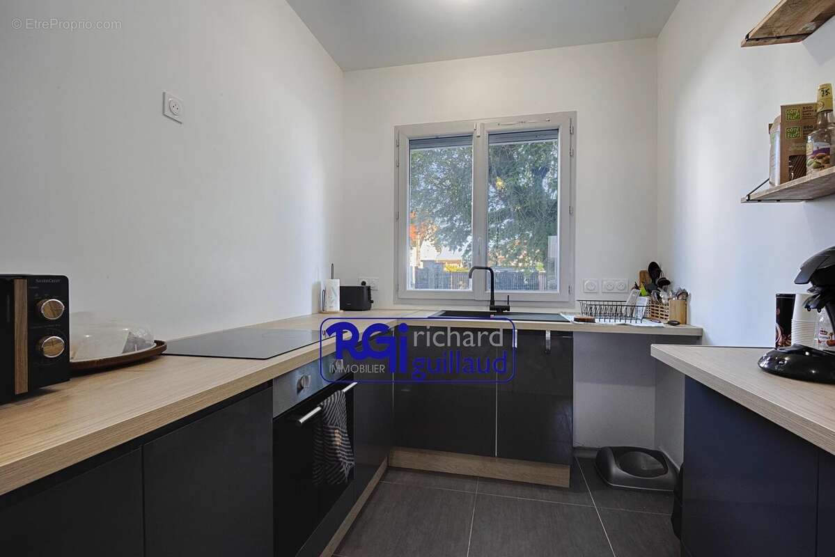 Maison à LA TOUR-DU-PIN