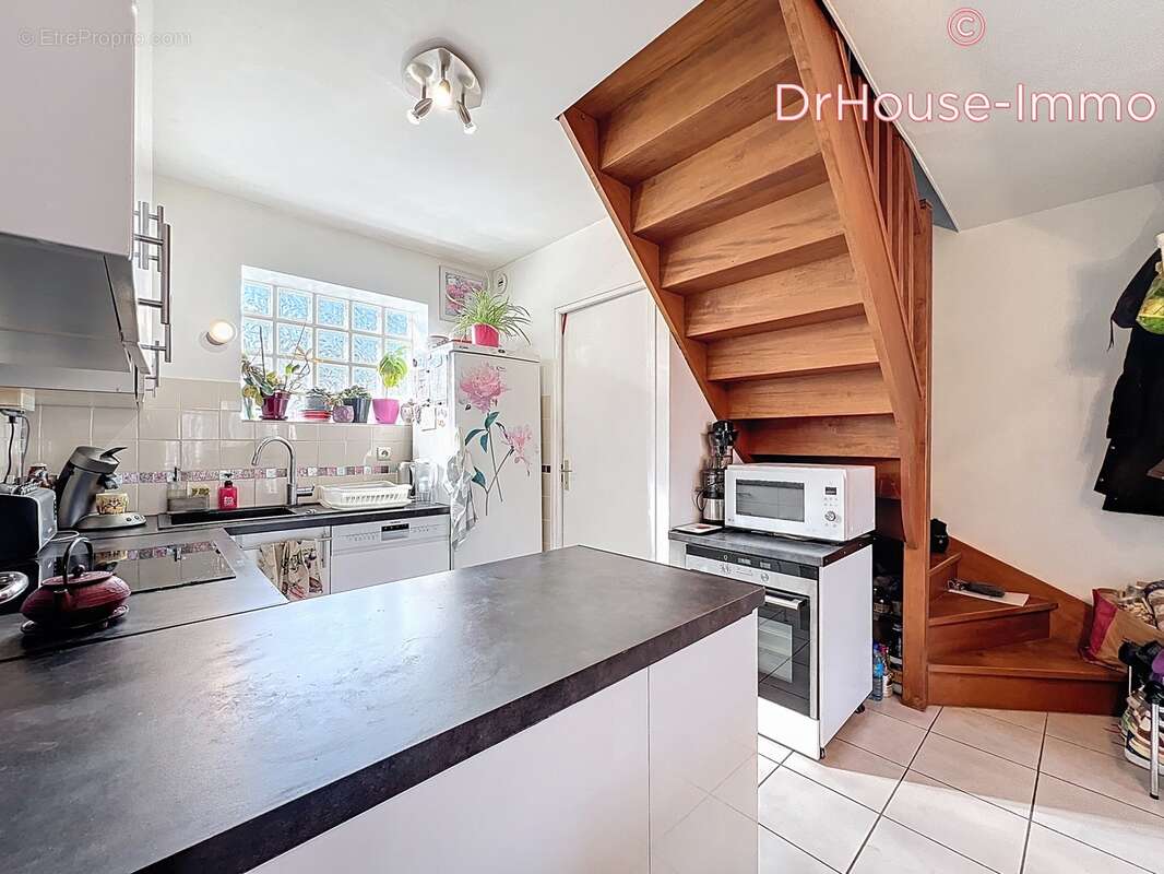 Appartement à CORBEIL-ESSONNES