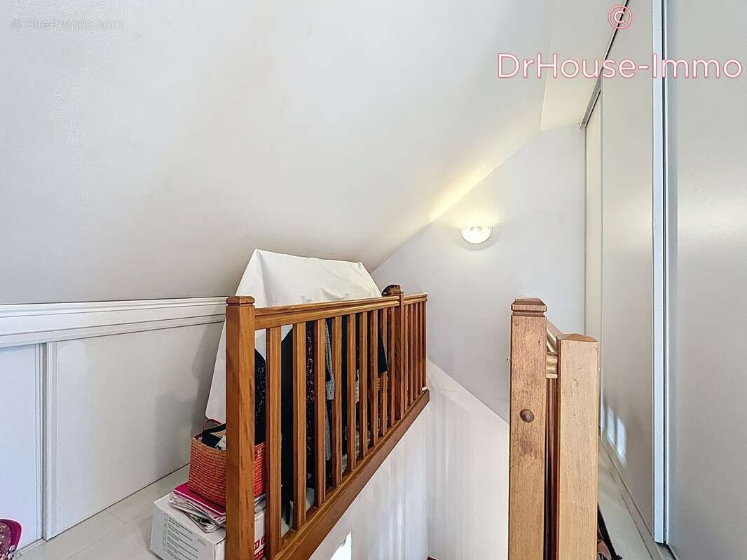 Appartement à CORBEIL-ESSONNES