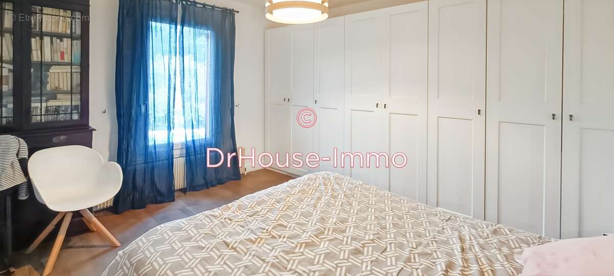 Maison à ECHASSIERES