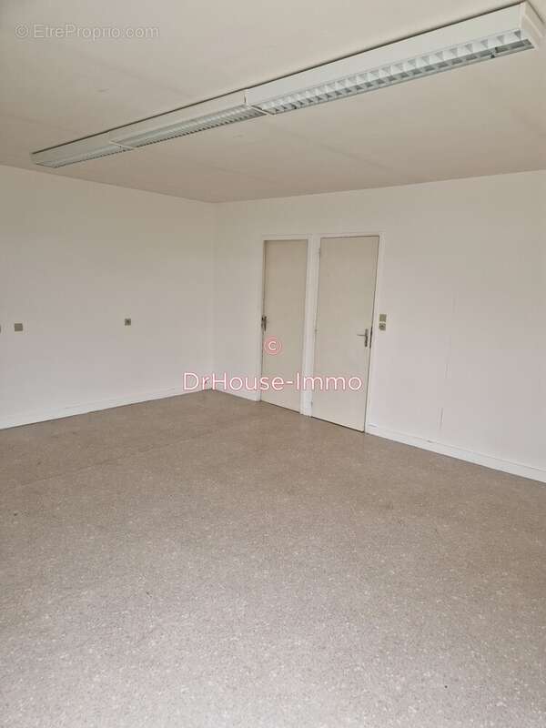 Commerce à POITIERS