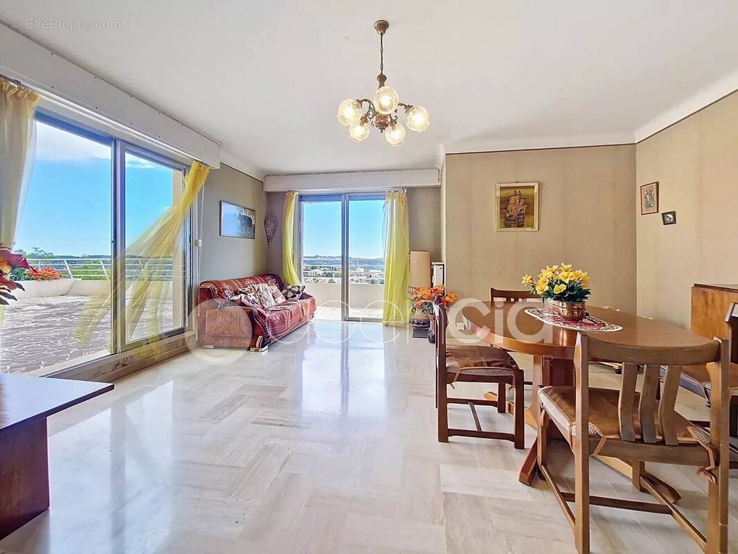 Appartement à GRASSE