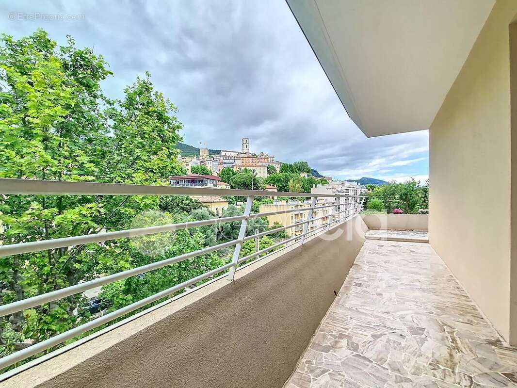 Appartement à GRASSE