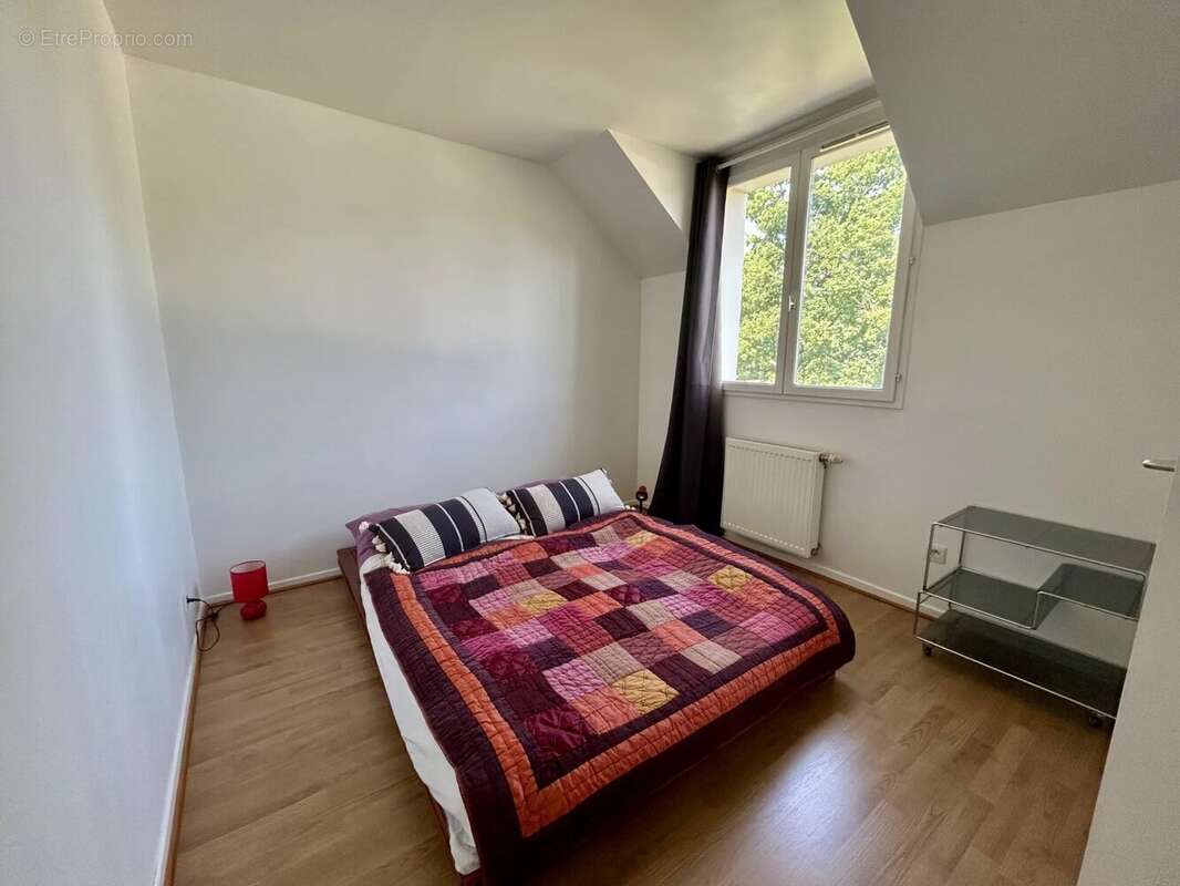 Appartement à SAINT-JEAN-DE-BRAYE