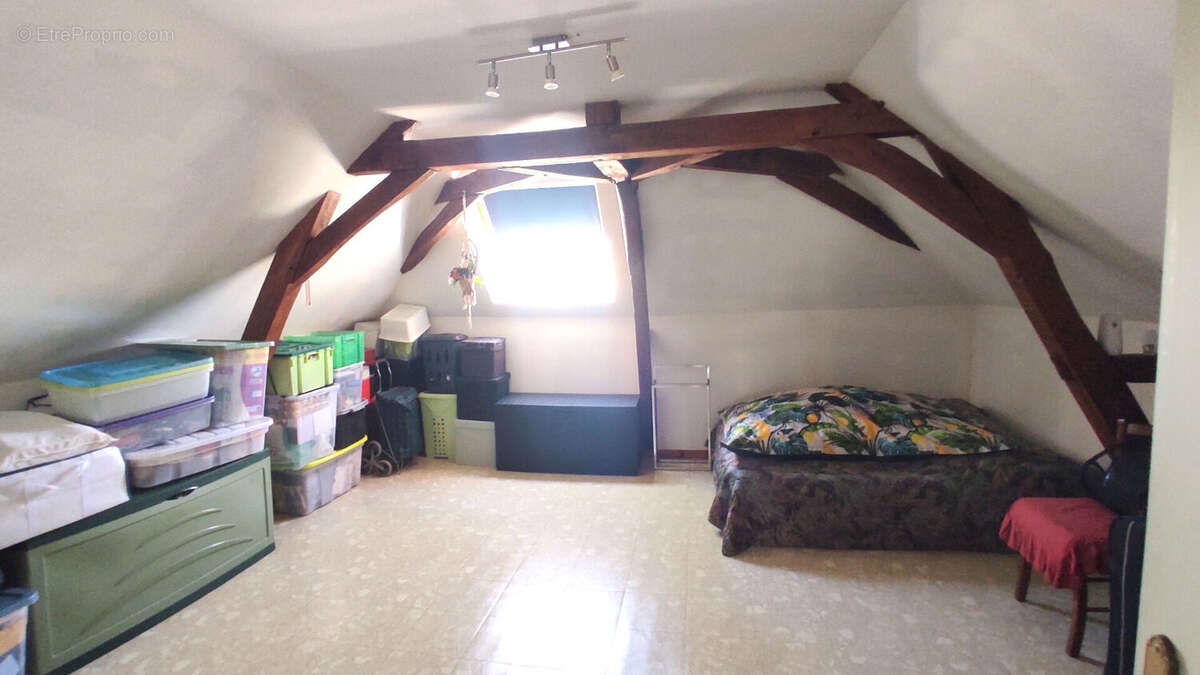 Maison à SAINT-GERVAIS-LES-TROIS-CLOCHERS