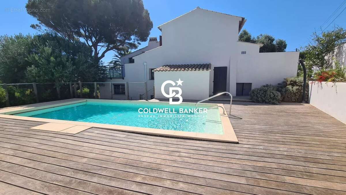 Appartement à LES ISSAMBRES