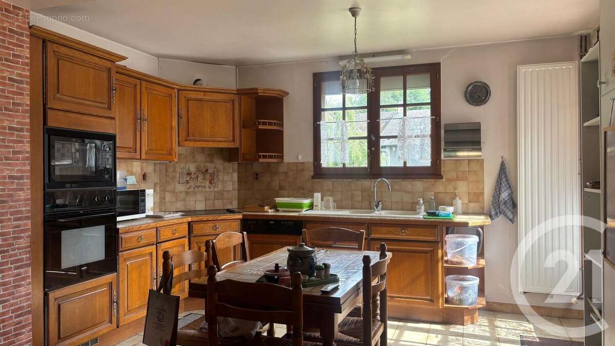 Maison à SOREL-MOUSSEL