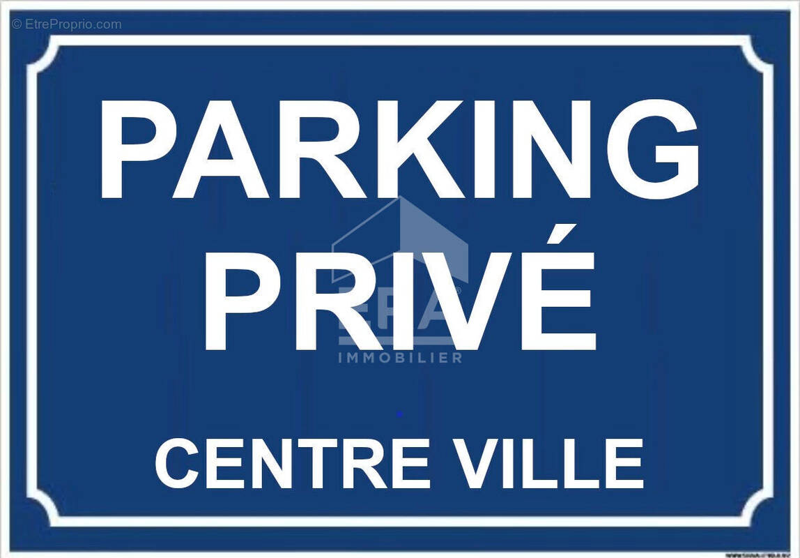 Parking à LA TESTE-DE-BUCH