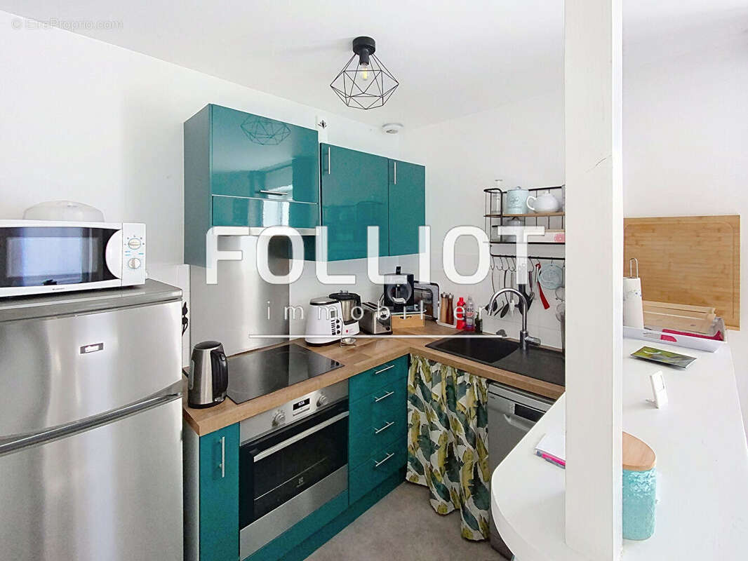 Appartement à DONVILLE-LES-BAINS