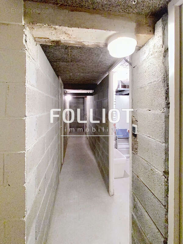 Appartement à DONVILLE-LES-BAINS