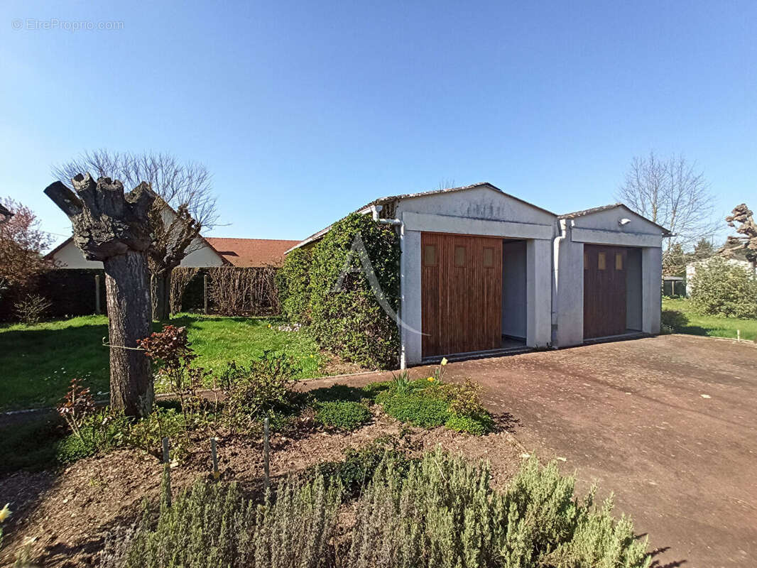 Maison à SAINT-AIGNAN