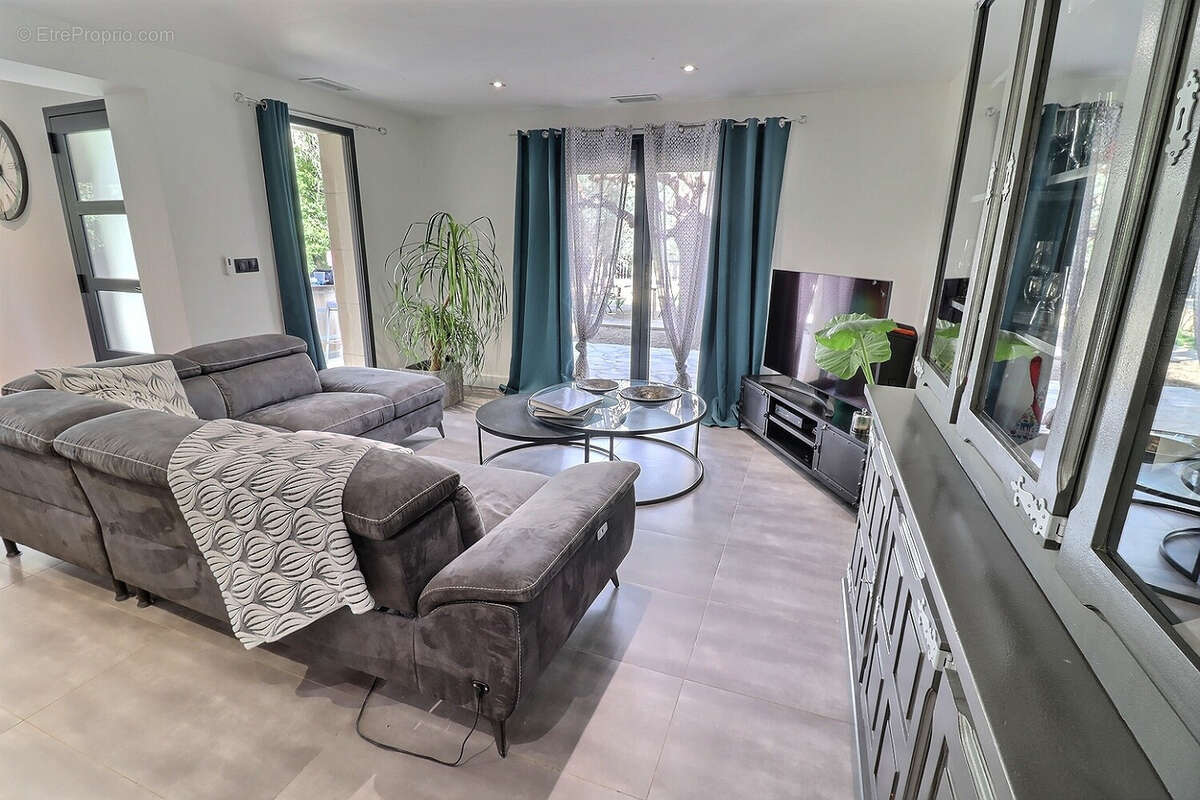 Maison à CLERMONT-L&#039;HERAULT