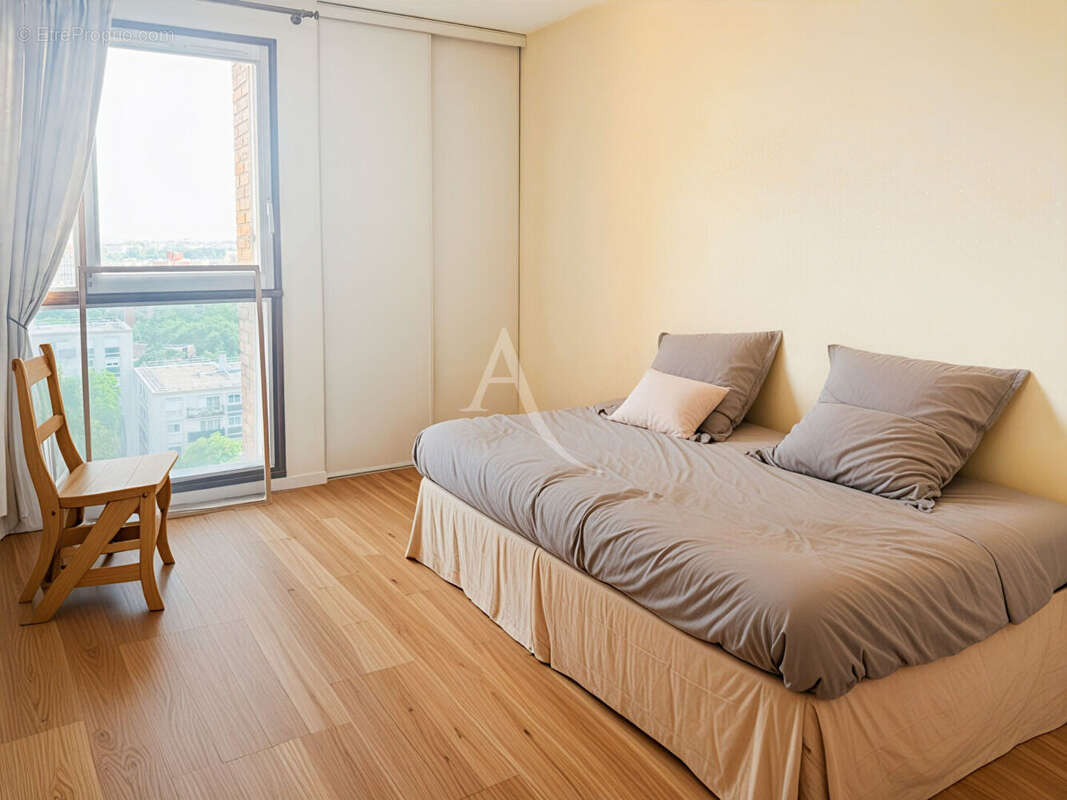 Appartement à MAISONS-ALFORT