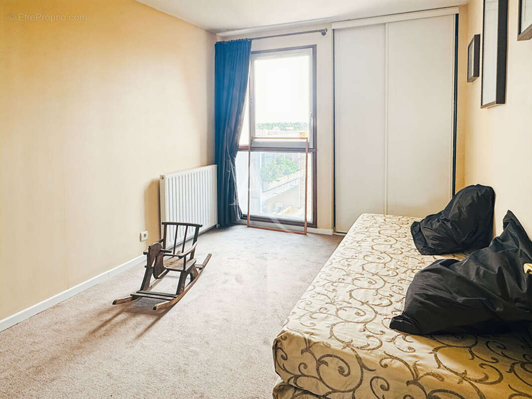 Appartement à MAISONS-ALFORT