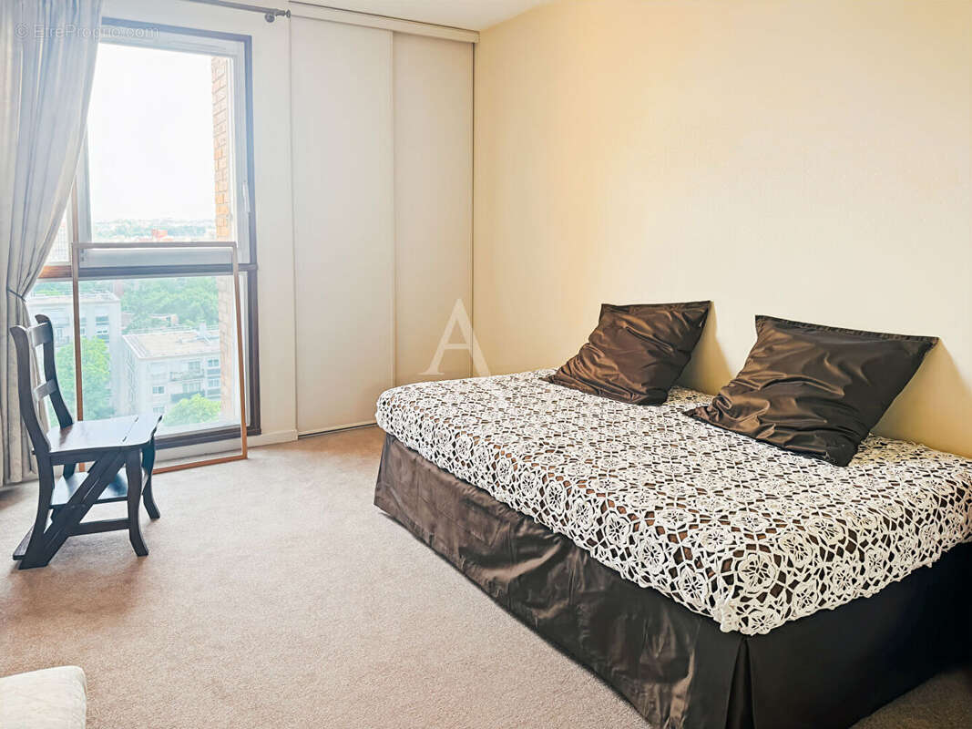 Appartement à MAISONS-ALFORT