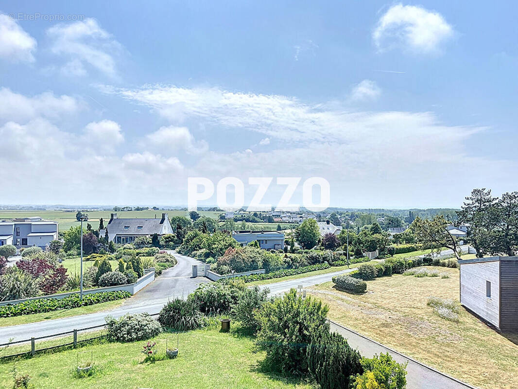 Maison à MONTMARTIN-SUR-MER