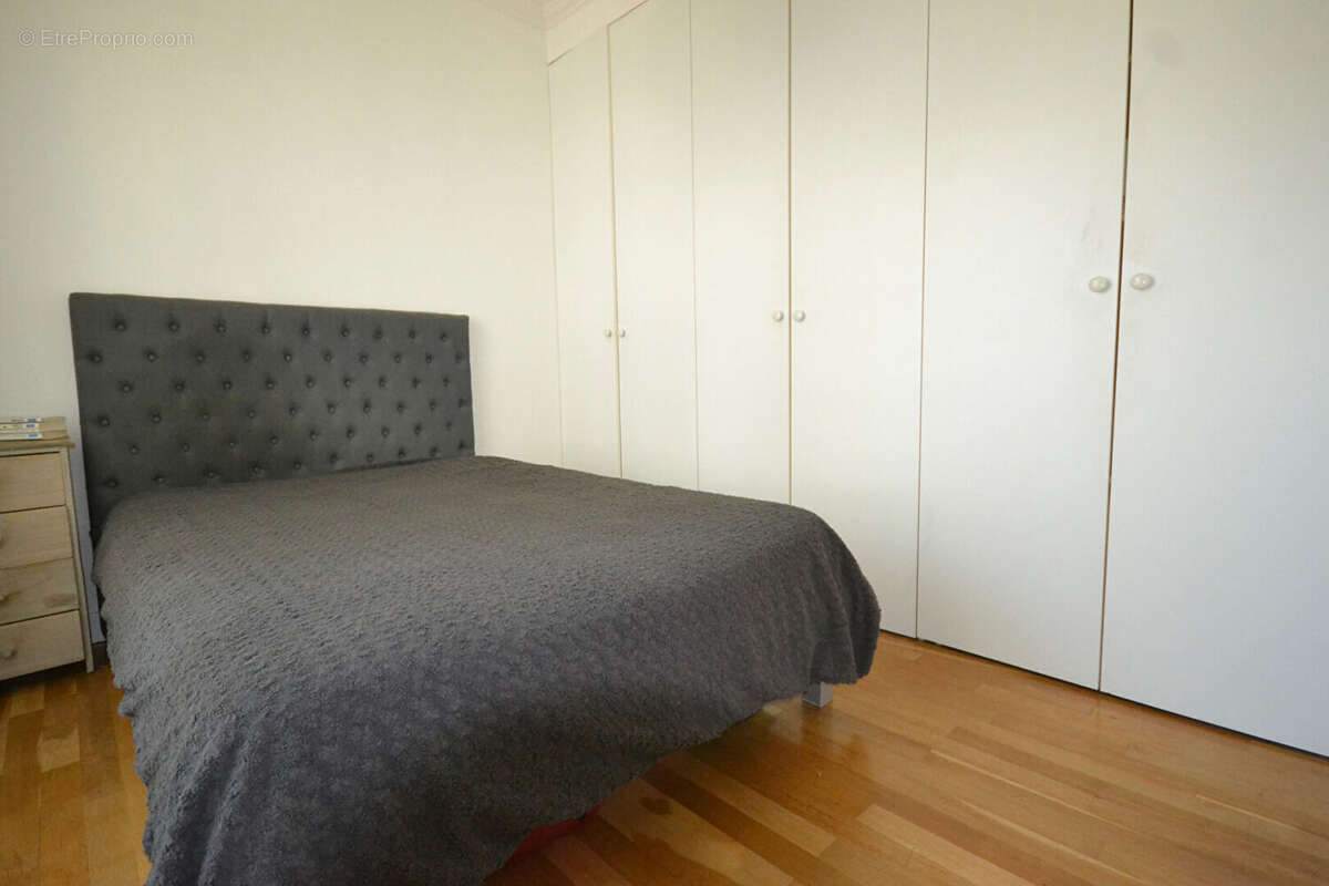 Appartement à PARIS-9E