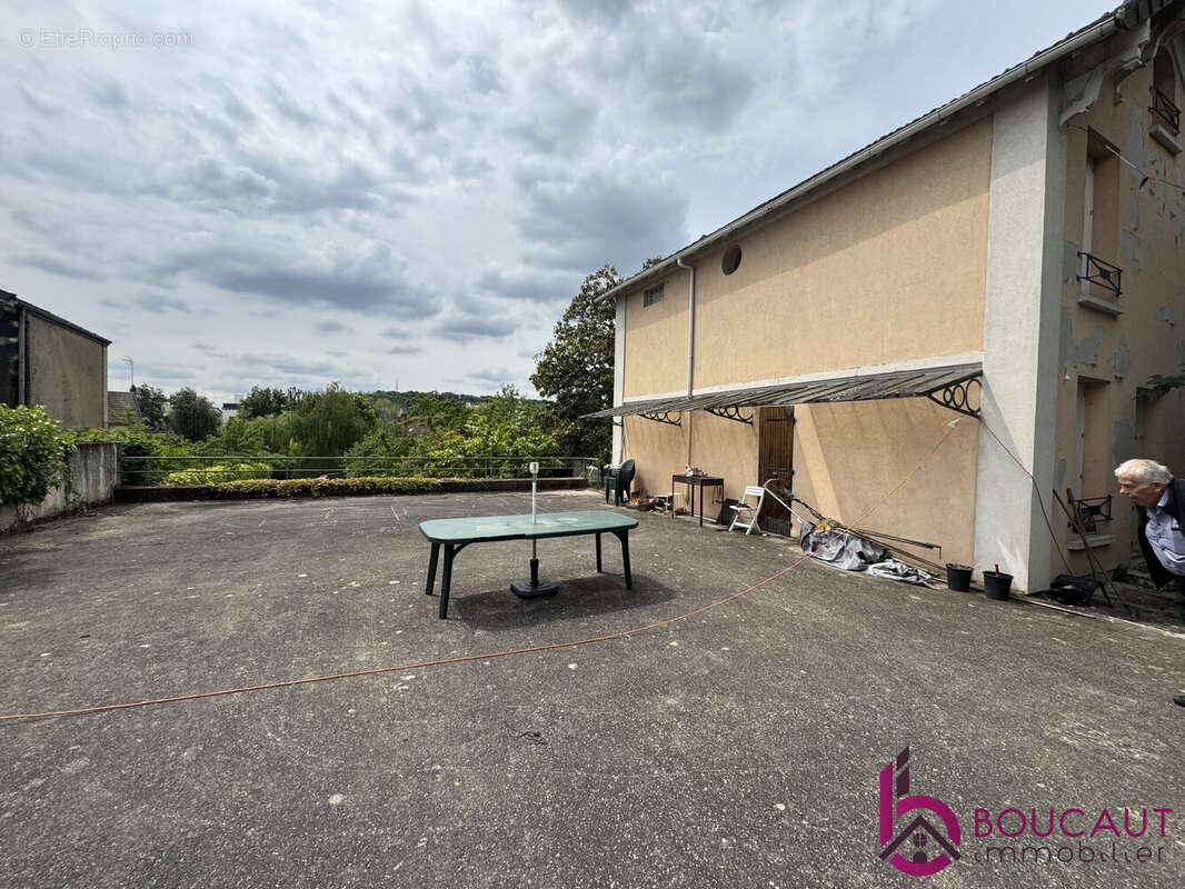 Terrain à FONTENAY-AUX-ROSES