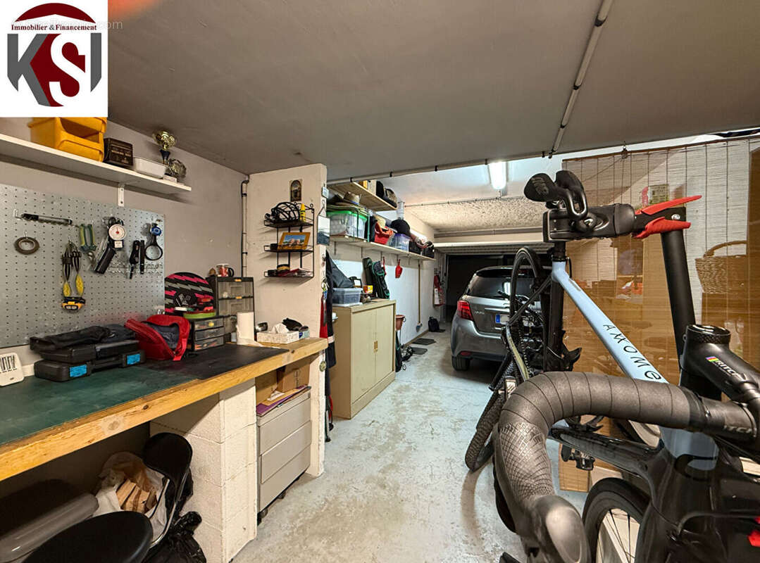 Appartement à SEILLONS-SOURCE-D&#039;ARGENS