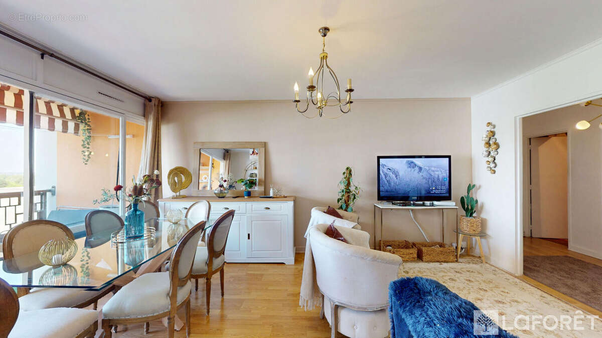 Appartement à MOULINS