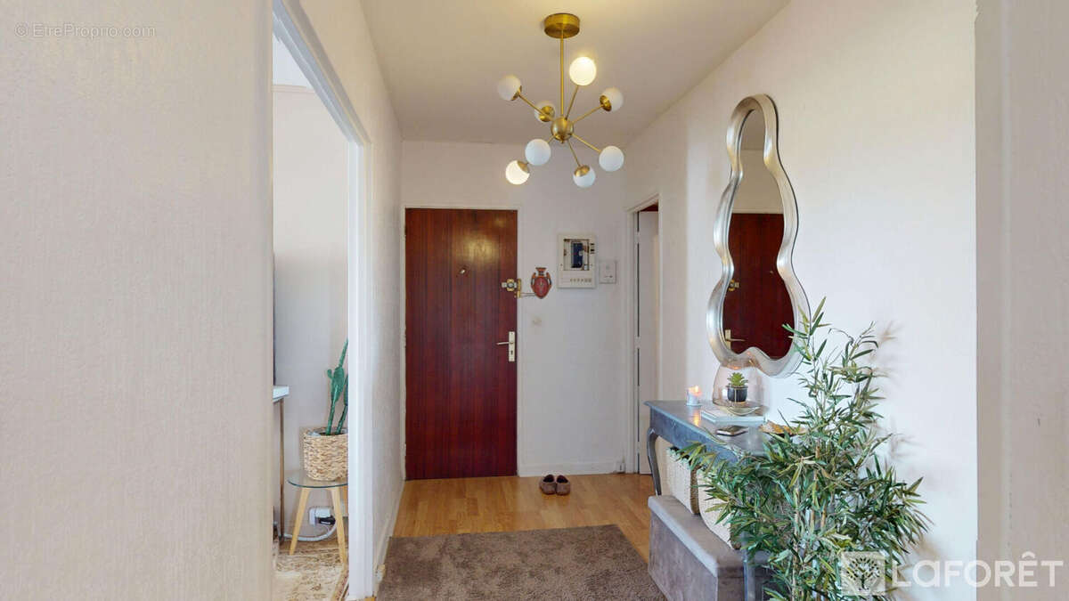 Appartement à MOULINS