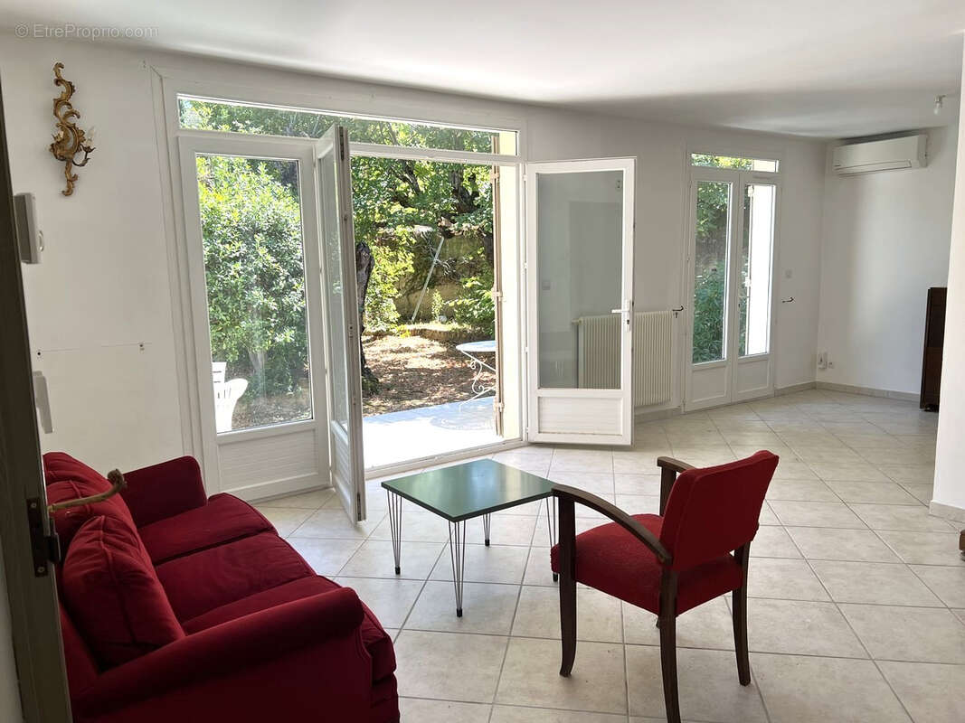 Maison à LES ANGLES