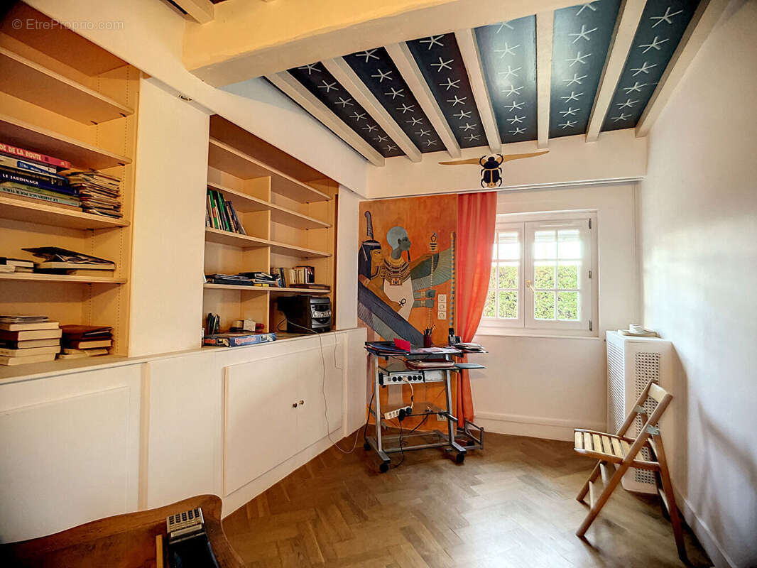 Maison à BOURG-ACHARD