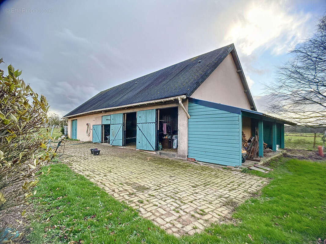 Maison à BOURG-ACHARD