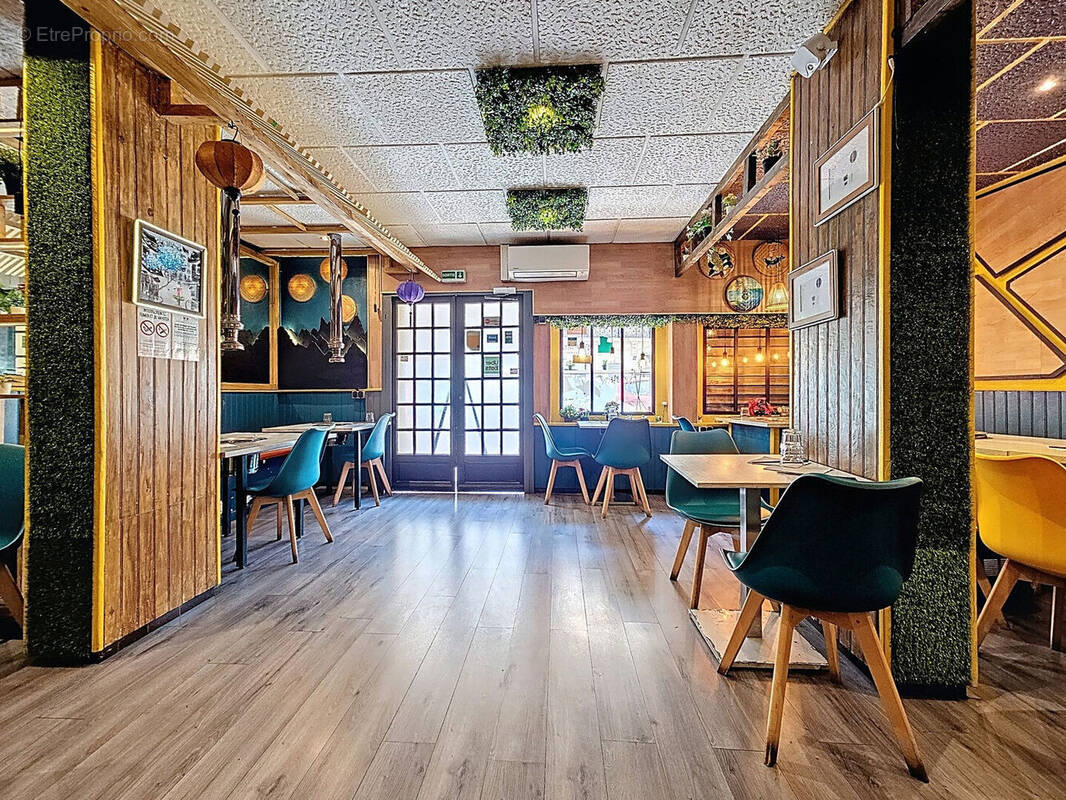 Commerce à MARSEILLE-4E