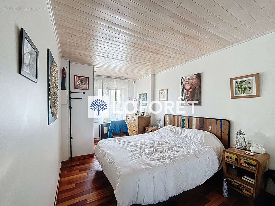 Maison à LE MESNIL-ESNARD