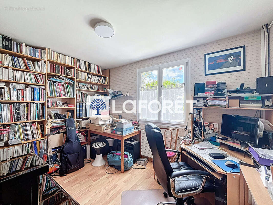 Maison à LE MESNIL-ESNARD