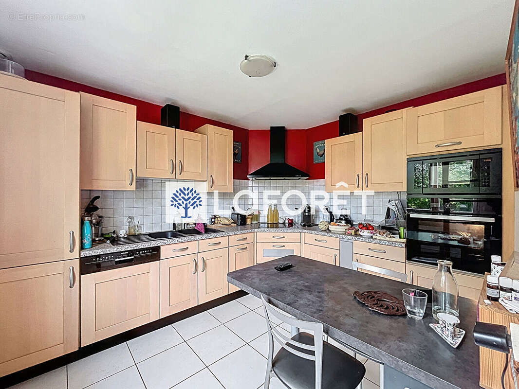 Maison à LE MESNIL-ESNARD