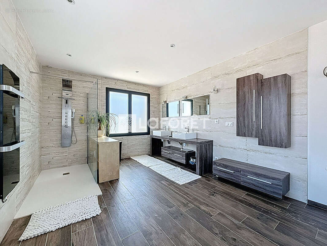 Maison à SAINT-JUST-CHALEYSSIN