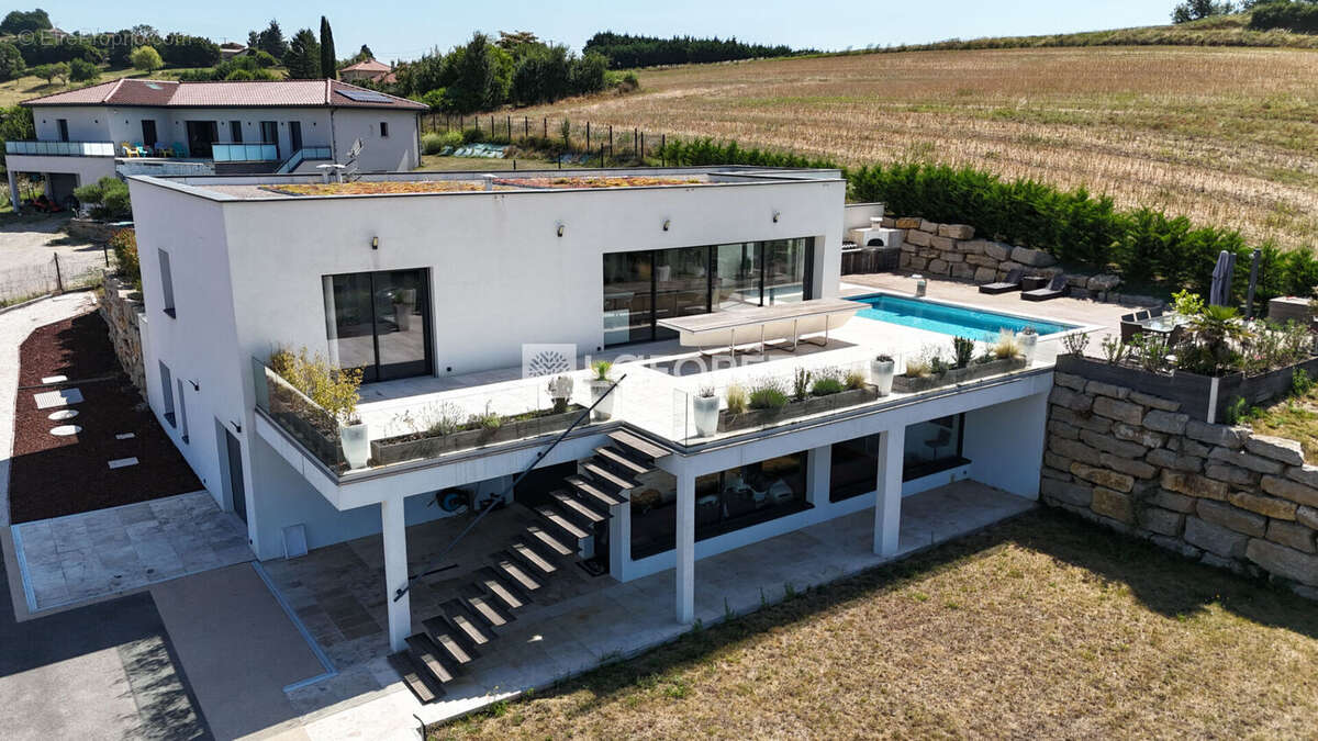 Maison à SAINT-JUST-CHALEYSSIN