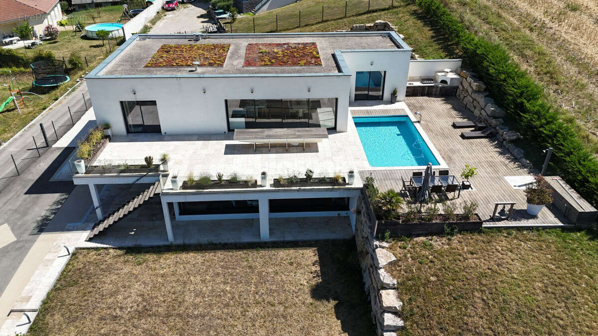 Maison à SAINT-JUST-CHALEYSSIN