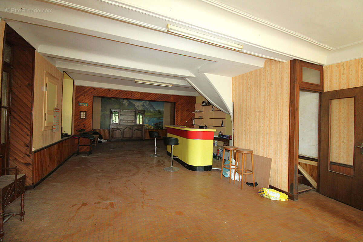 Maison à SOMMEVOIRE