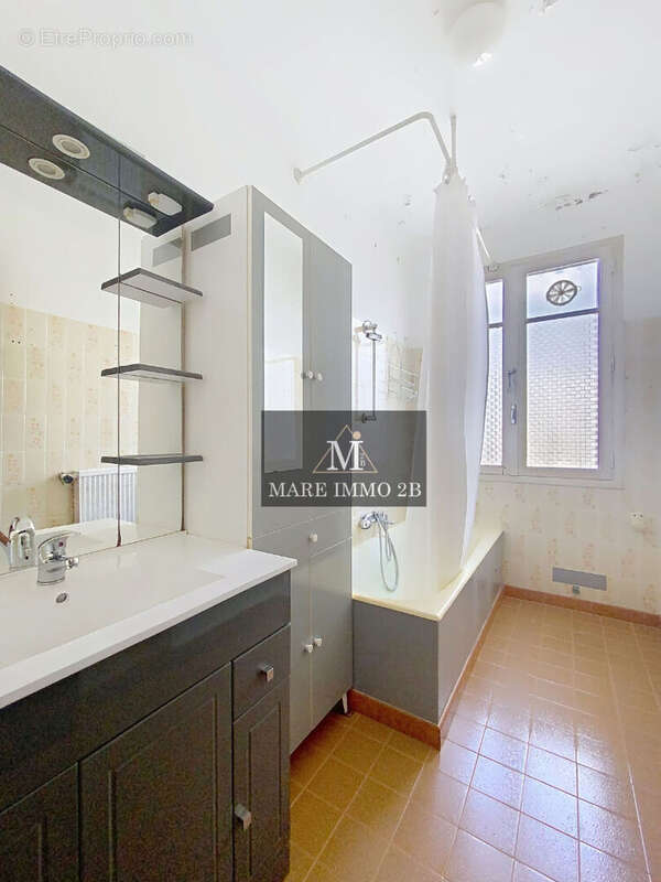 Appartement à CALVI