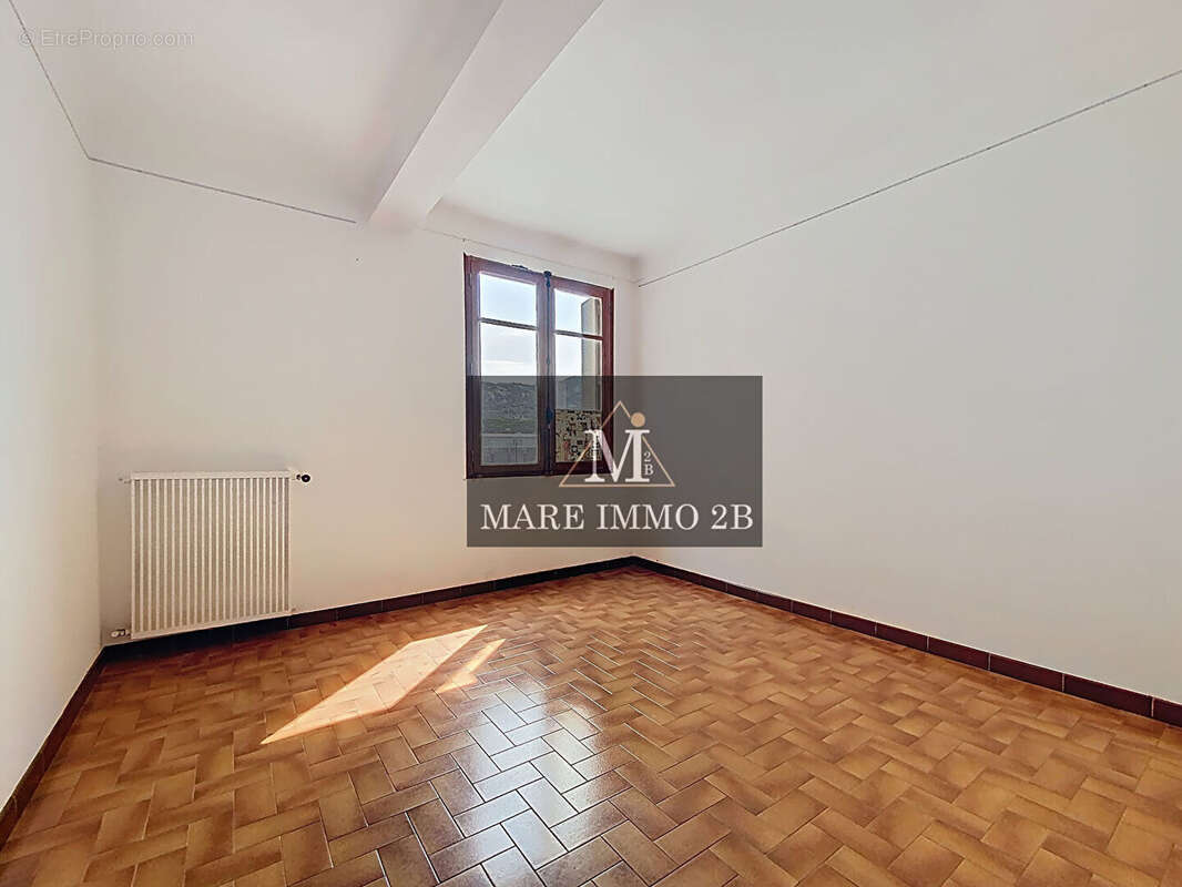 Appartement à CALVI