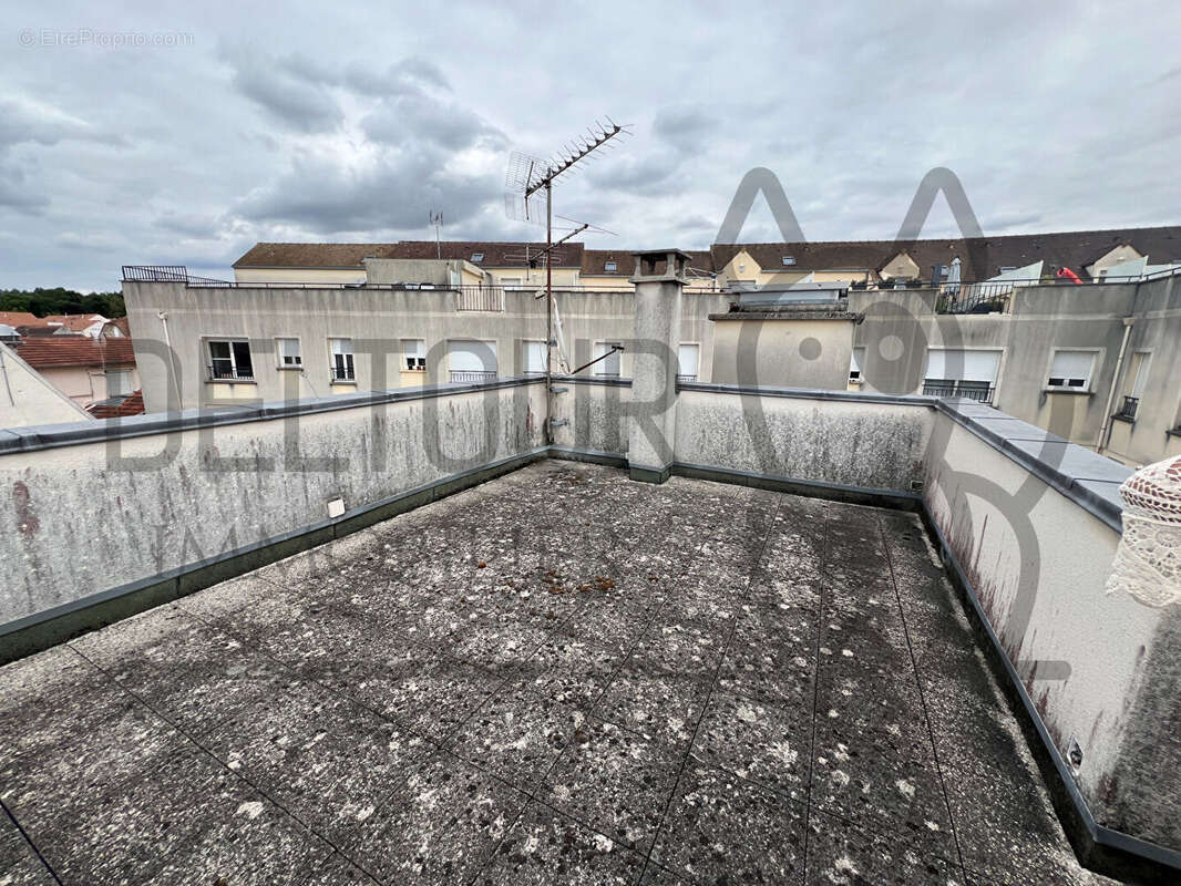 Appartement à COULOMMIERS