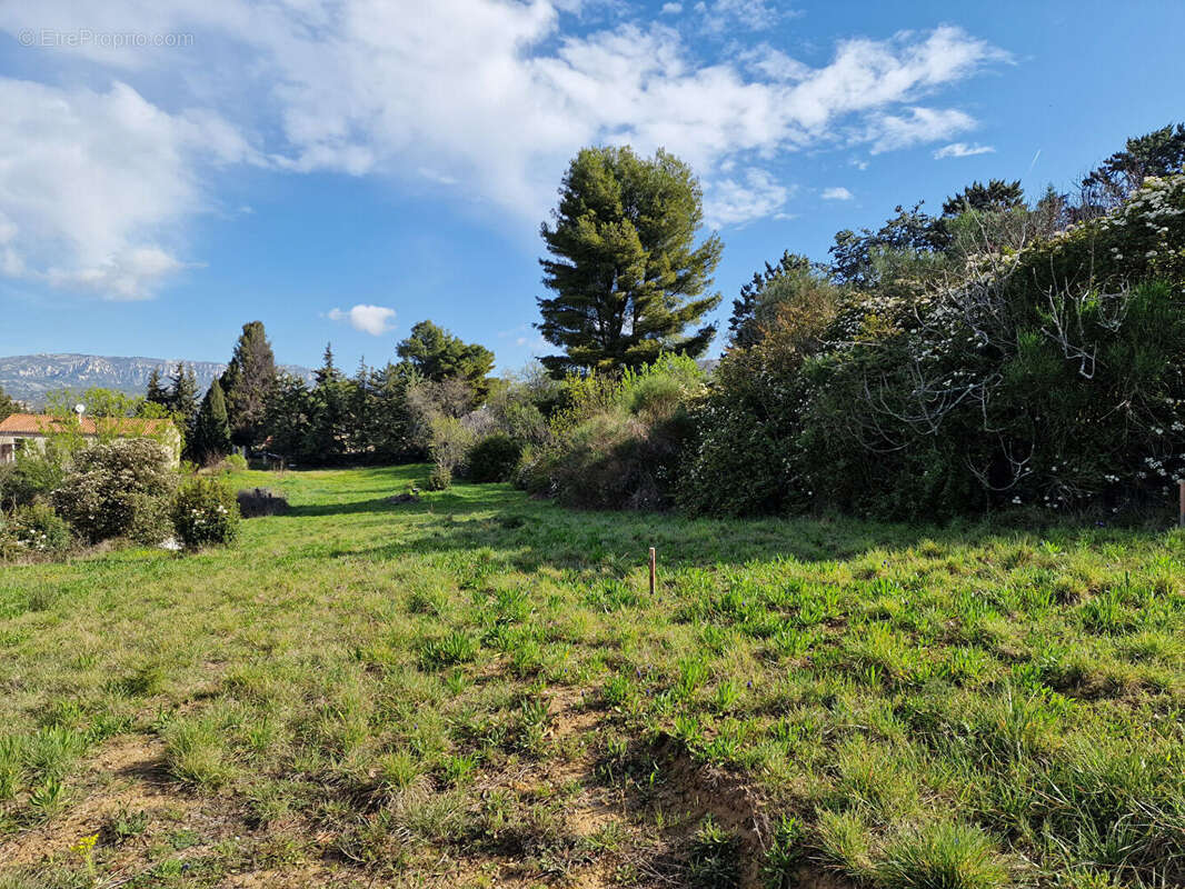Terrain à ALLAUCH