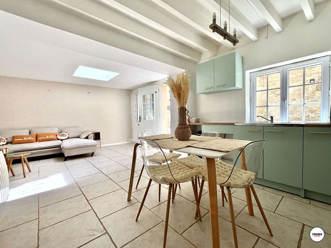 Maison à HARDRICOURT