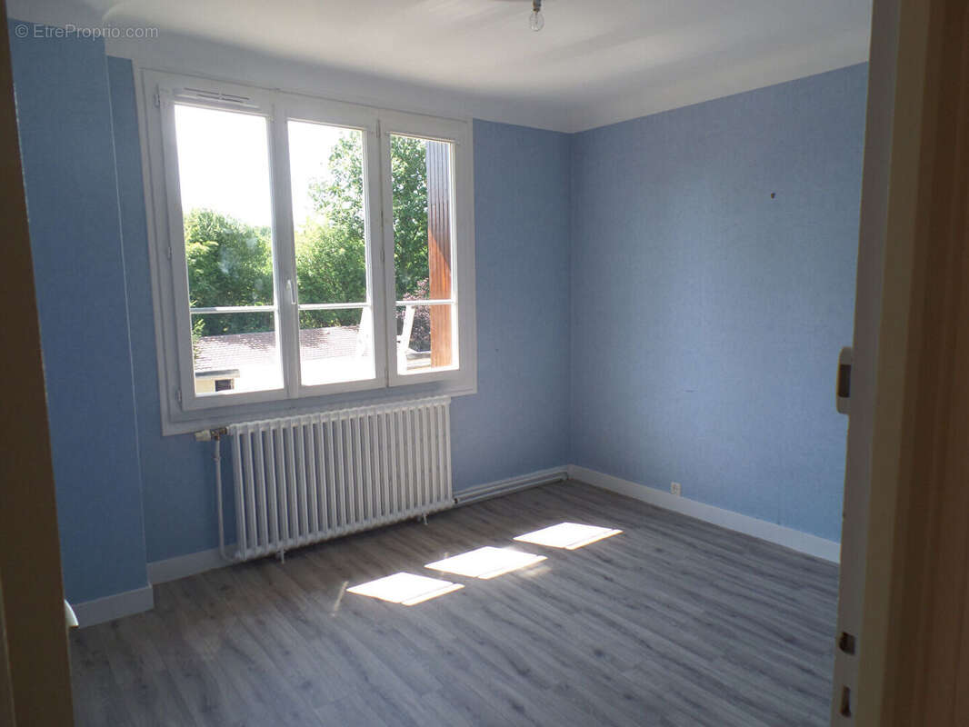 Maison à LA FERTE-BERNARD