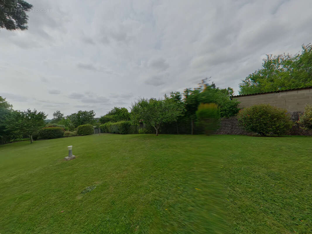 Maison à L&#039;ISLE-JOURDAIN