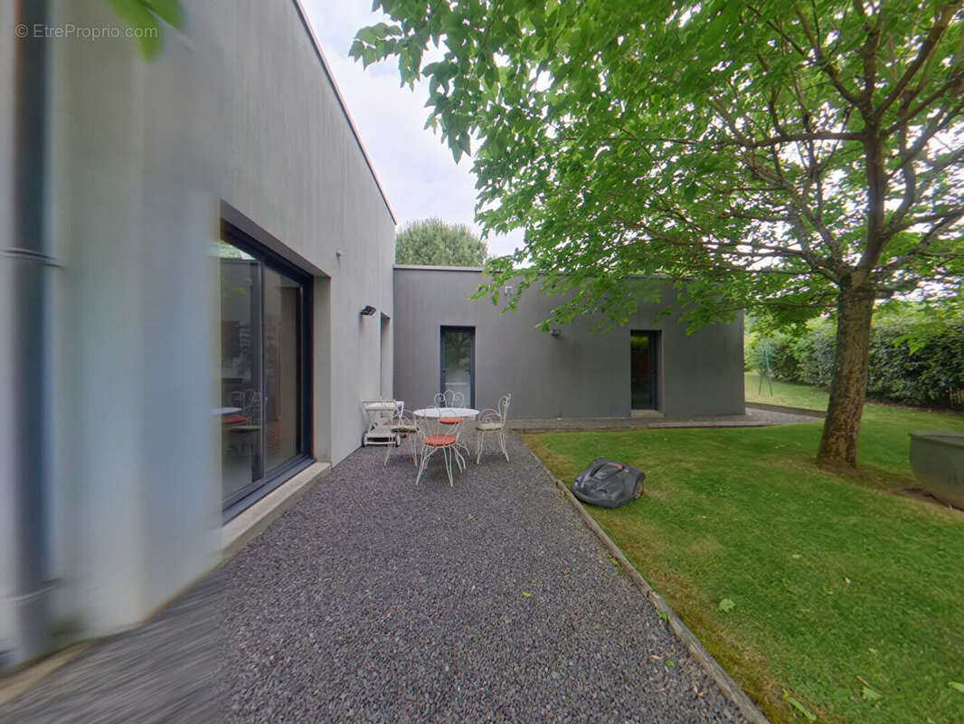 Maison à L&#039;ISLE-JOURDAIN