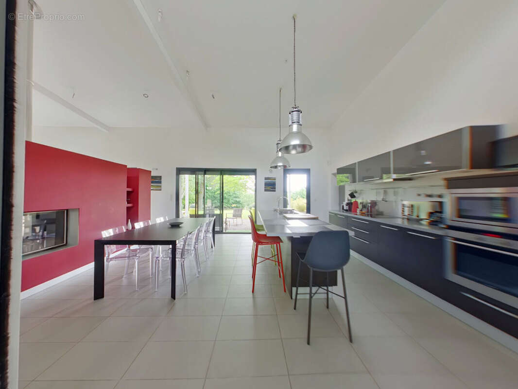 Maison à L&#039;ISLE-JOURDAIN