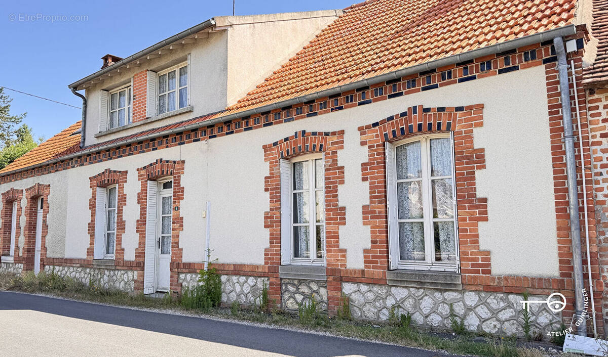 Maison à LA FERTE-BEAUHARNAIS